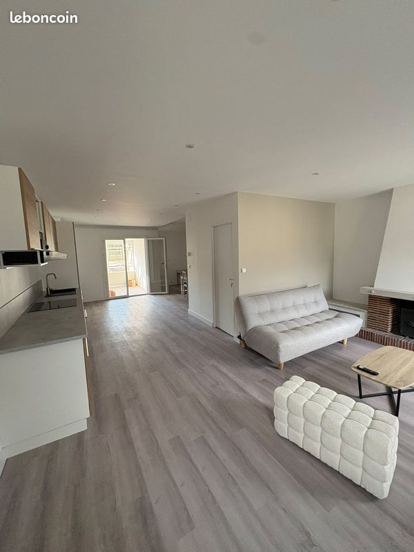 Appartement 3 pièces 100 m² · à Saint-Jean-de-Braye · 100 m² · 950 €/mois