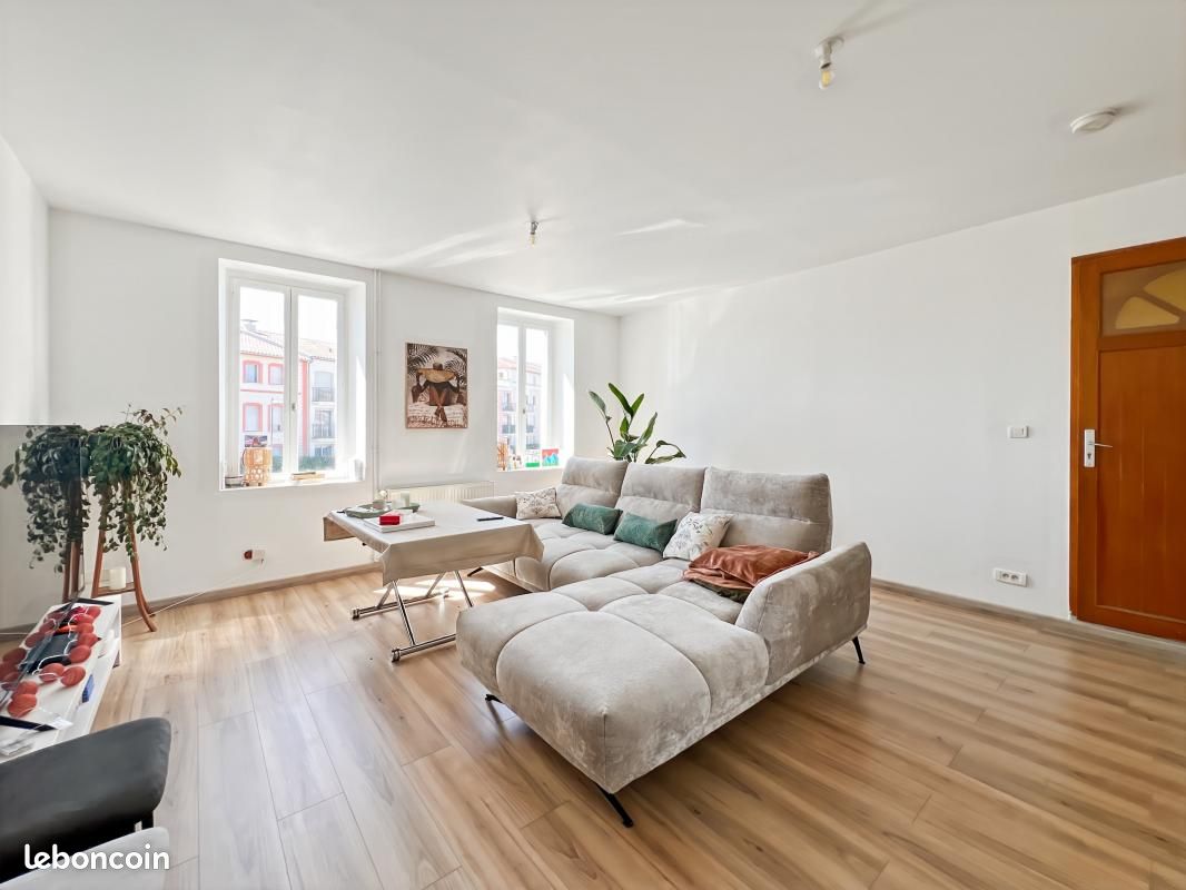 Appartement 4 pièces 89 m² · à Grenade · 89 m² · 926 €/mois