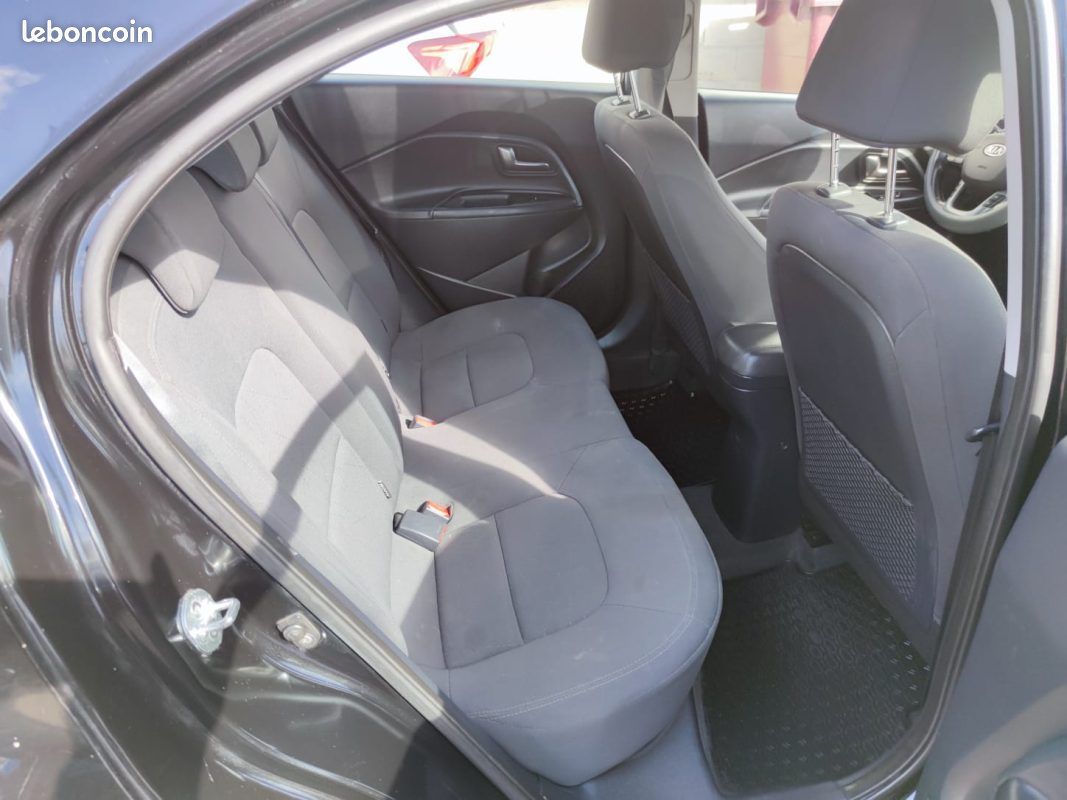 Kia rio 1.2 85 motion isg 2011 (image 7)