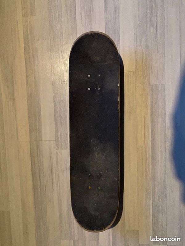 Skate (image 3)