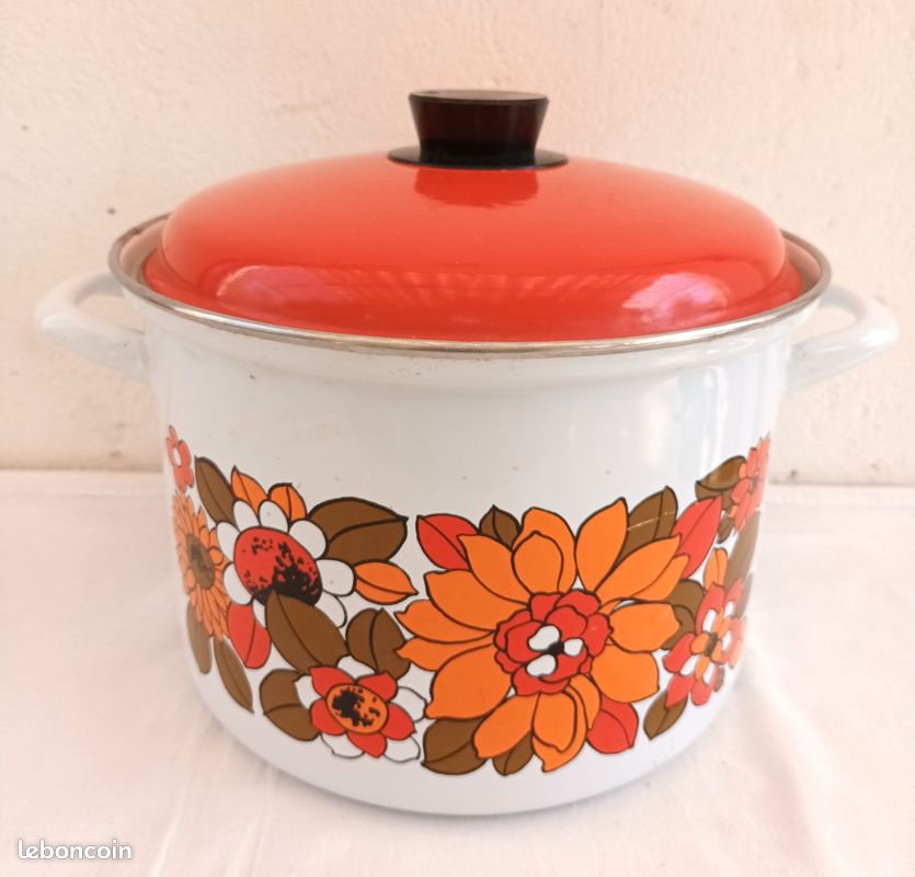 Ancien Grand Faitout Émaillé Marron H 25,5 Cm D 29 Cm Poinçonné G.O Déposé 28