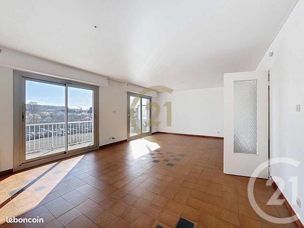 Appartement 4 pièces 87 m² · à Lure · 87 m² · 99 000 €