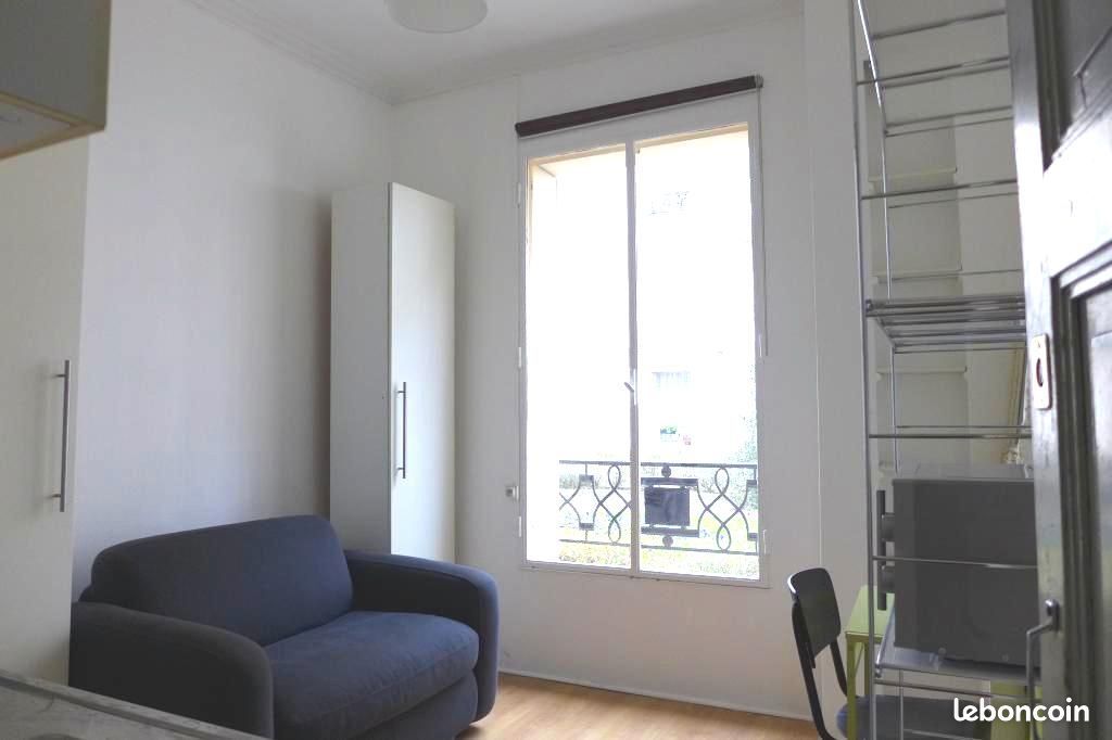 Appartement 1 pièce 10 m² · à Paris · 10 m² · 581 €/mois