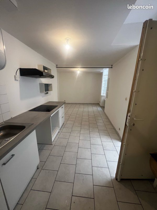 Appartement 2 pièces 30 m² · à Aubagne · 30 m² · 550 €/mois