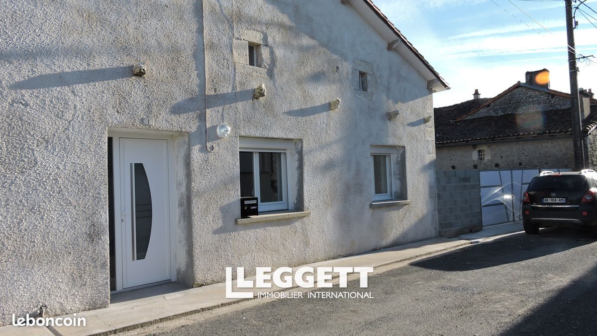 Maison 5 pièces 83 m² · à Savigné · 83 m² · 93 500 €