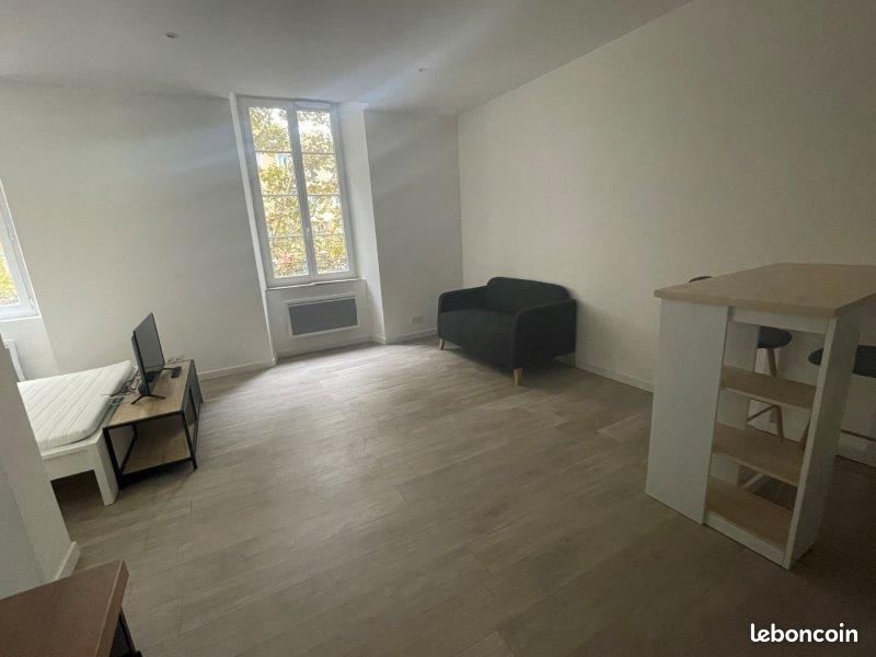 Appartement 1 pièce 32 m² · à Alès · 32 m² · 508 €