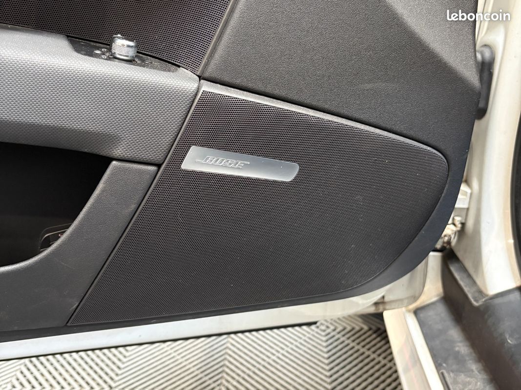 AUDI TT RS COUPE 2.5 TFSI 340 Quattro / BOSE / SIEGE CHAUFFANT / APPLE CARPLAY / ETAT IRREPROCHABLE (image 31)