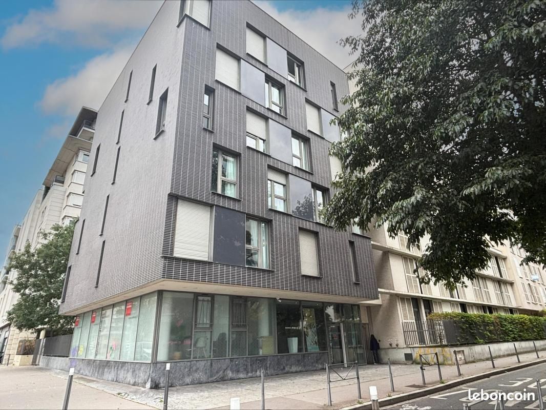 Appartement 1 pièce 18 m² · à Lyon · 18 m² · 710 €/mois