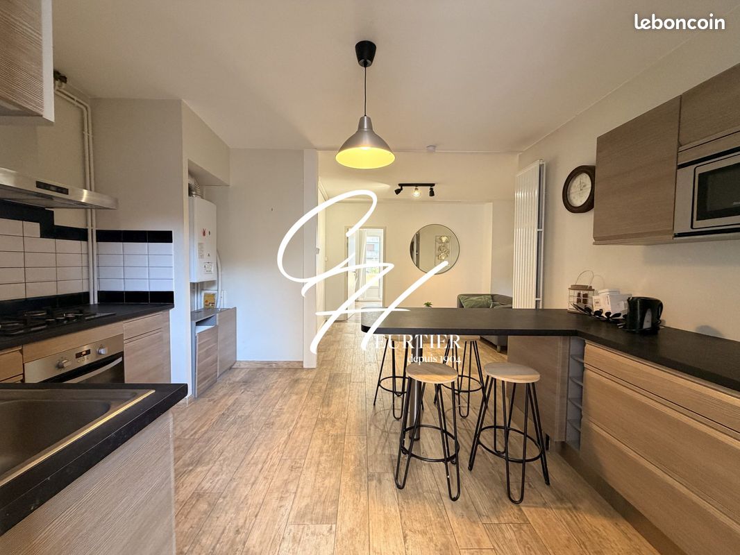 Appartement 4 pièces 75 m² · à Grenoble · 75 m² · 980 €/mois