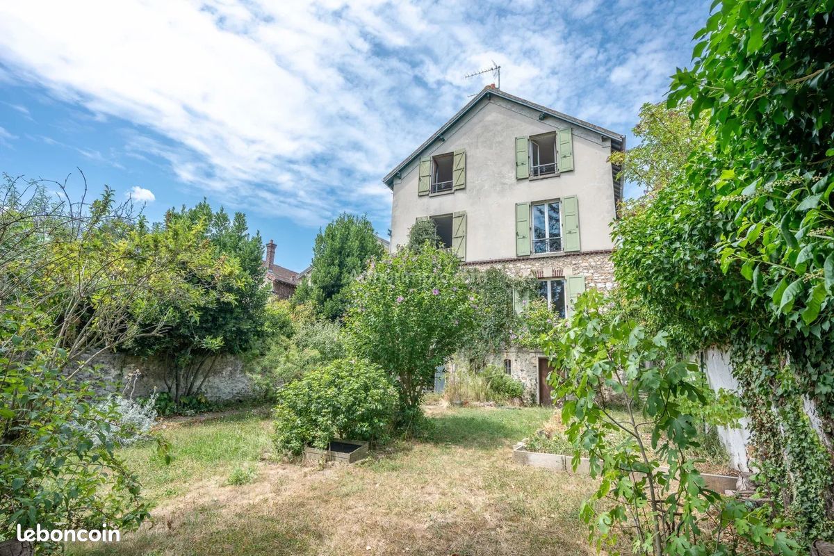 Maison 8 pièces 180 m² · à Thorigny-sur-Marne · 180 m² · 599 000 €
