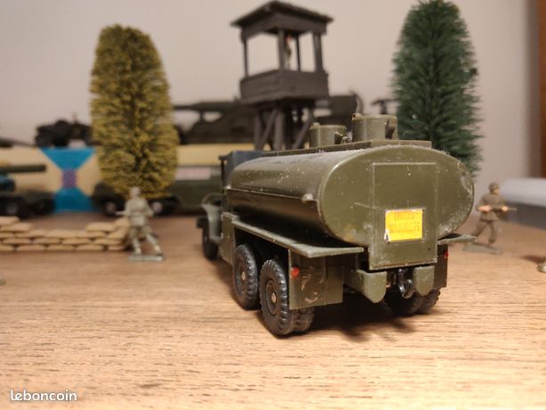 Camion Citerne GMC Dinky Toys - Armée Française - 1/43 Métal - Occasion Comme Neuf