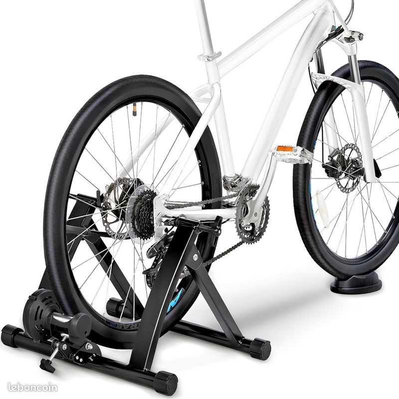 Hongzer Rehausseur de Roue Avant pour vélo, Bloc de rehaussement pour vélo Avant pour Support d'entraînement pour vélo d'intérieur, entraîneurs et Accessoires Hongzer Rehausseur de Roue Avant pour vélo, Bloc de rehaussement pour vélo Avant pour Support d'entraînement pour vélo d'intérieur, entraîneurs et Accessoires