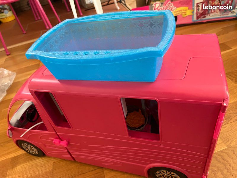 Camping car Barbie (image 6)