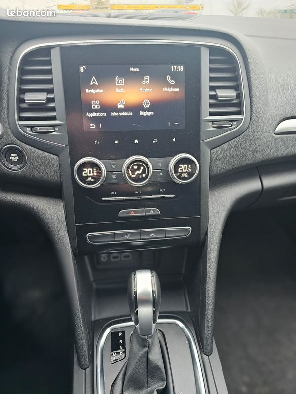 Renault megane (image 10)