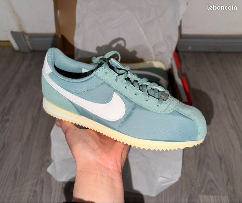 Basket Nike Cortez pointure 40 (image 2)