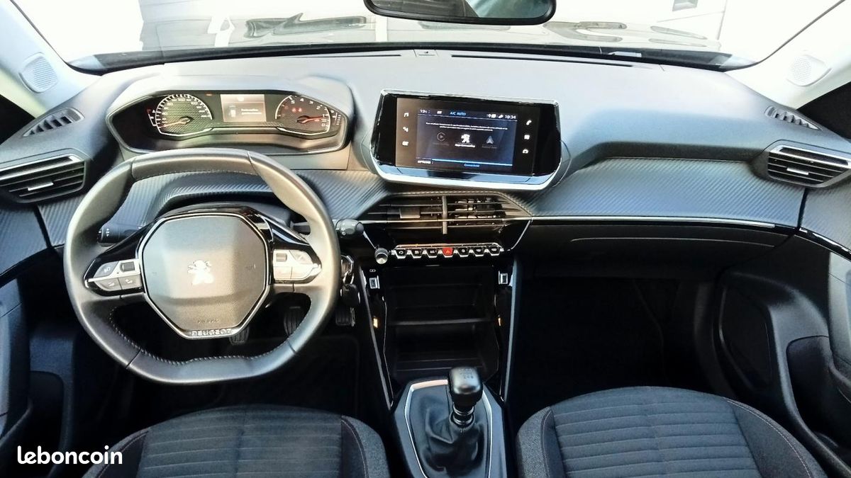 Peugeot 2008 BlueHDi 110 S&S BVM6 Active Pack (image 6)