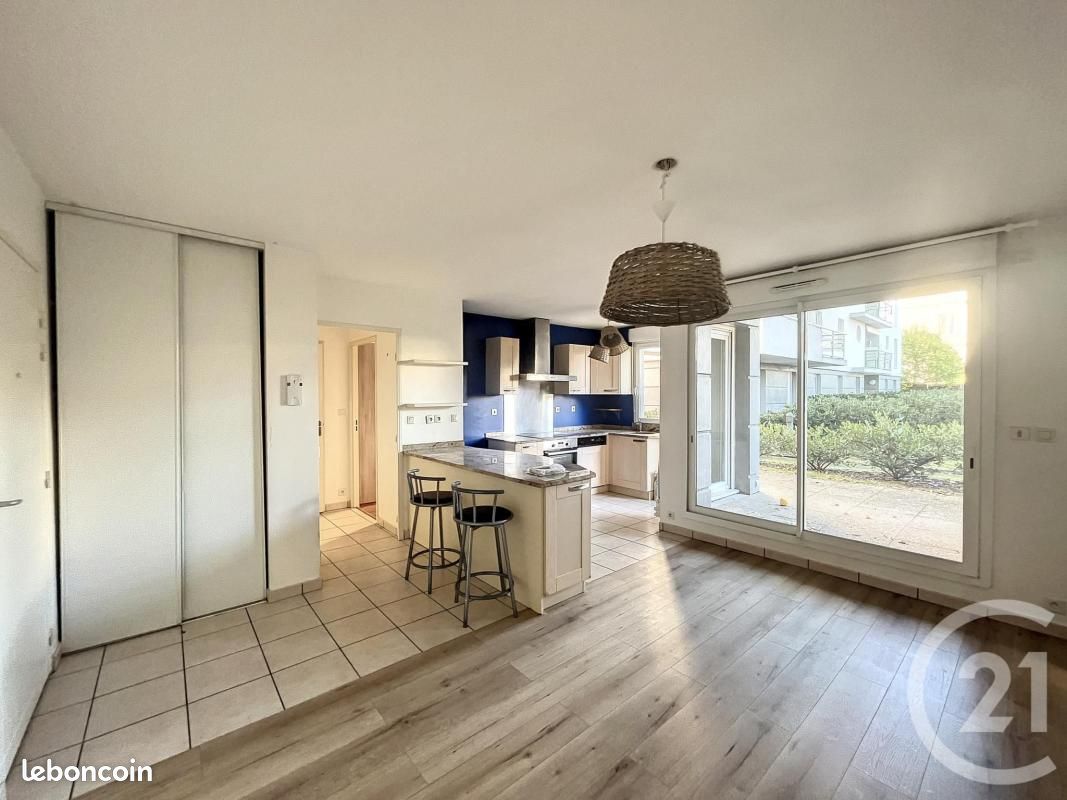 Appartement 2 pièces 43 m² · à Riom · 43 m² · 620 €/mois