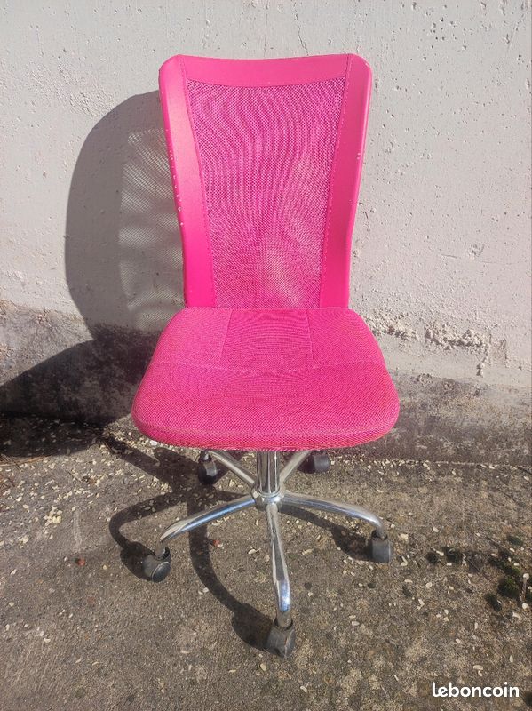 Chaise de bureau rose (image 1)