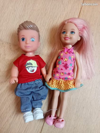 Poupée Barbie E Ken Famiglia Coffret Poupées Barbie Et Ken Roller