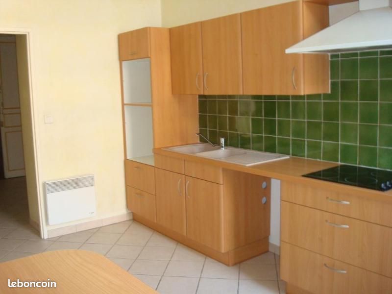 Appartement 4 pièces 99 m² · à Draguignan · 99 m² · 935 €