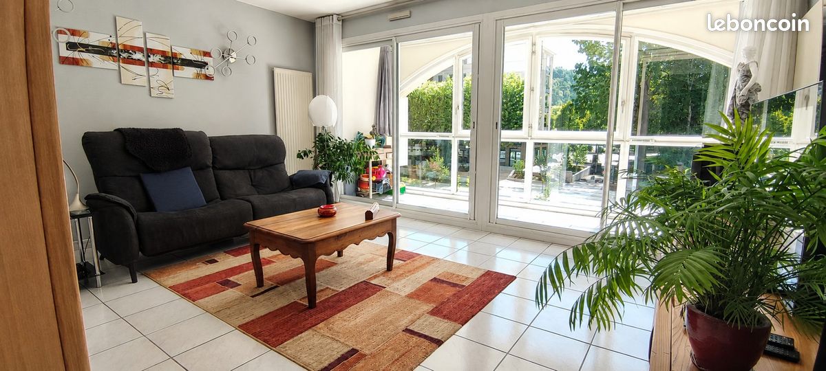 Appartement 2 pièces 55 m² · à Vienne · 55 m² · 215 000 €