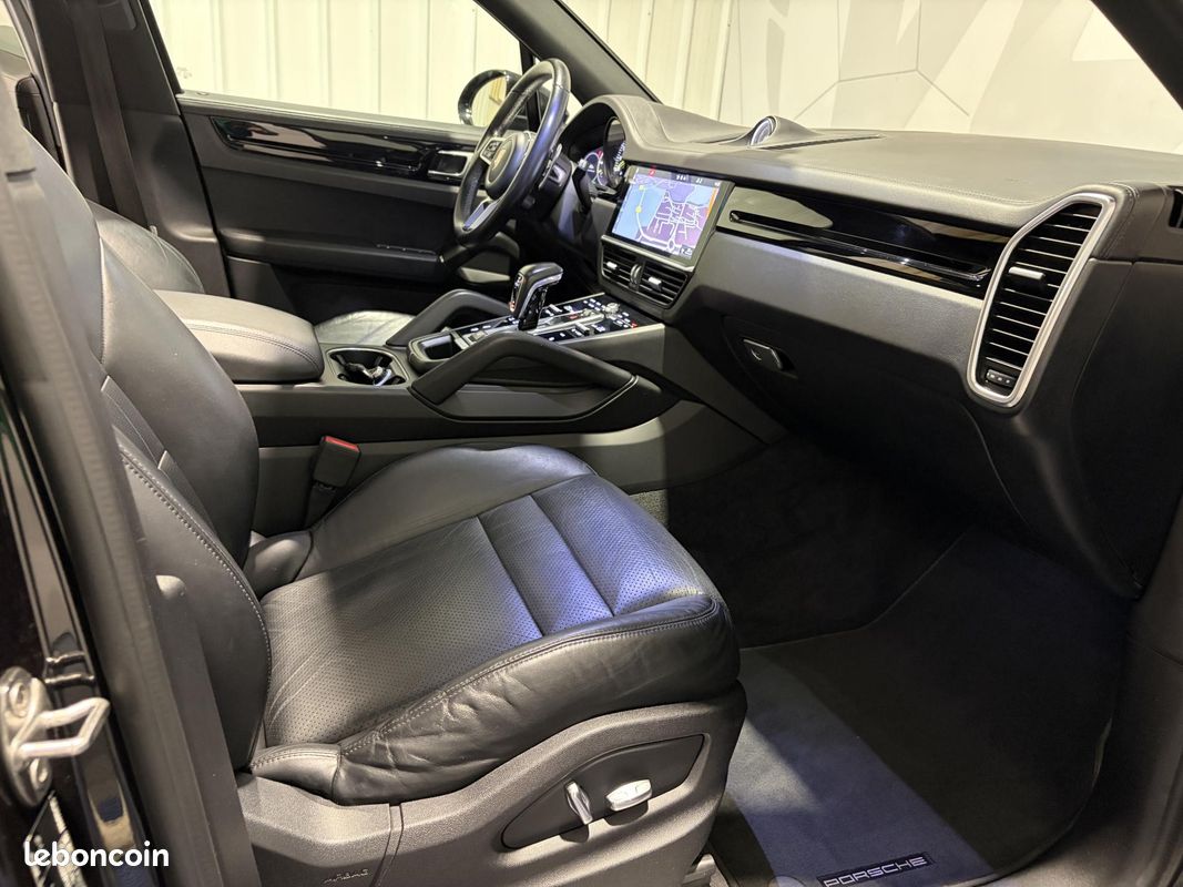 PORSCHE CAYENNE E-Hybrid 3.0 V6 462 ch Tiptronic BVA S (image 13)