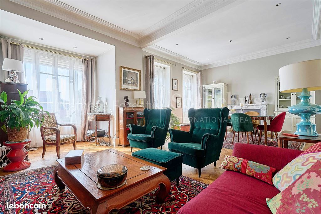Appartement 5 pièces 135 m² · à Lille · 135 m² · 665 000 €