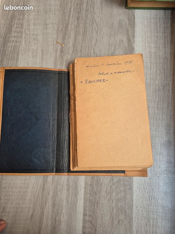 Vol de Nuit d'Antoine de Saint-Exupéry (Éditions Gallimard / NRF) (image 2)