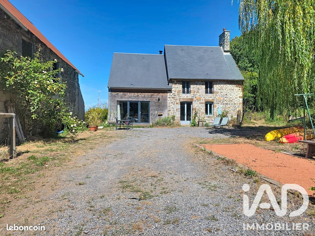 Maison 8 pièces 194 m² · à Le Tanu · 194 m² · 298 000 €