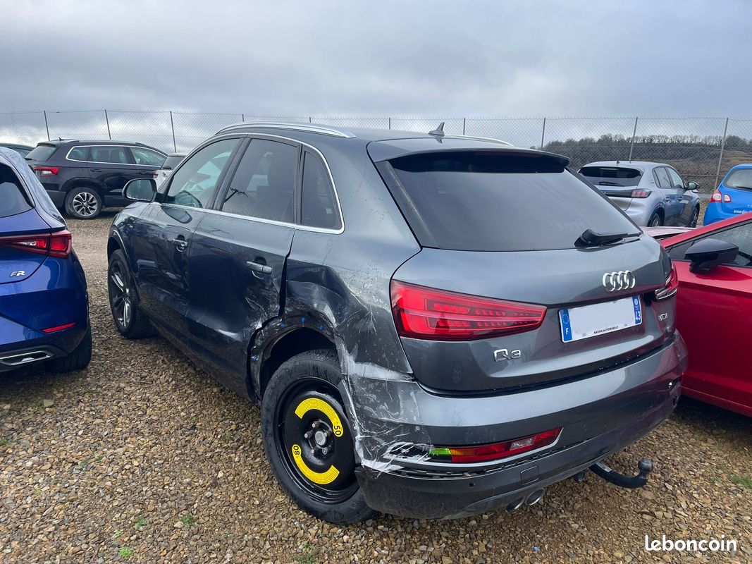 "Accidenté" Audi Q3 2.0 TDi 150 STronic 7 S-Line / EK800 (image 3)