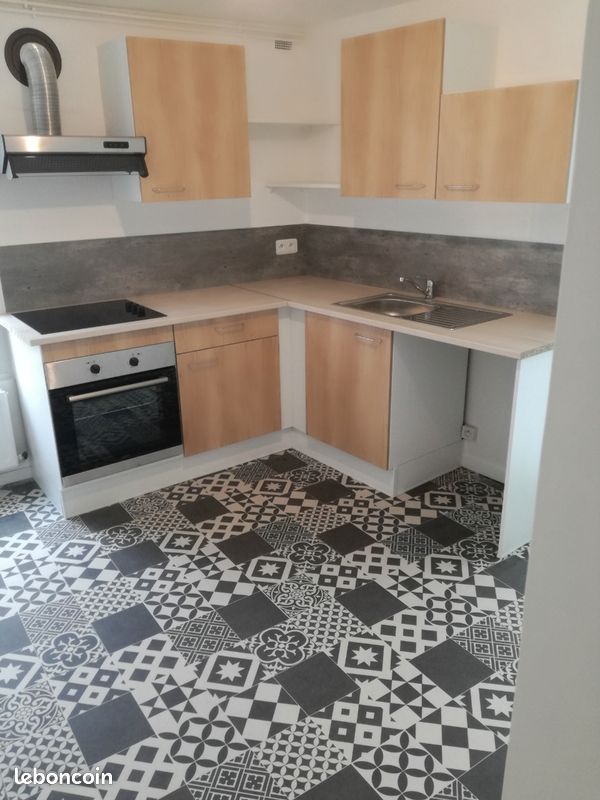 Maison 4 pièces 80 m² · à Mortagne-sur-Sèvre · 80 m² · 740 €/mois