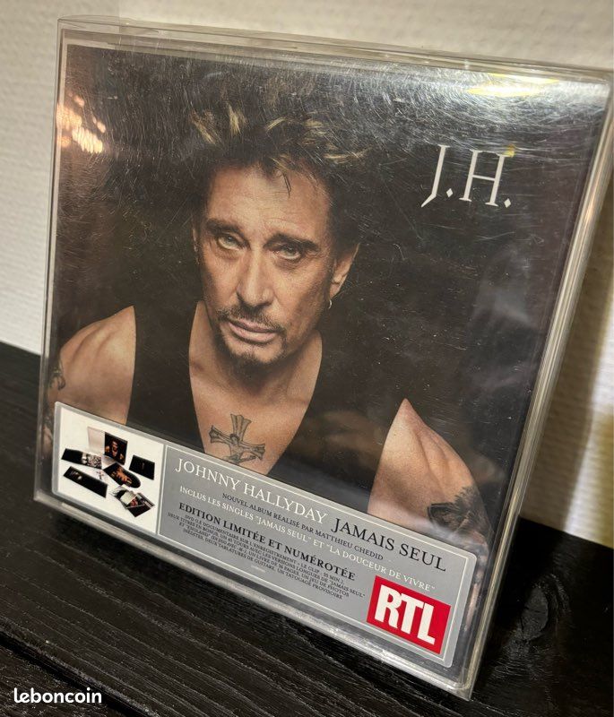 Coffret Johnny Hallyday Jamais seul (image 1)