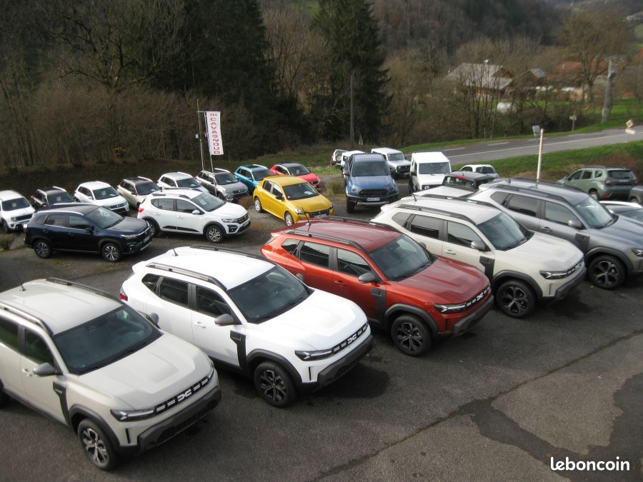 Dacia duster tce 130 4x4 extreme plus (image 1)