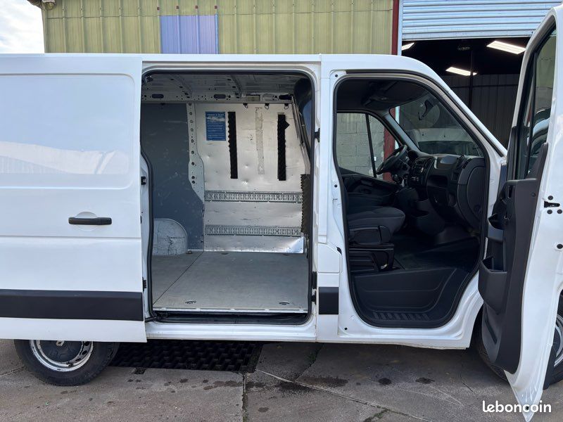 Renault Master 2.3 dci 110 grand confort (image 3)