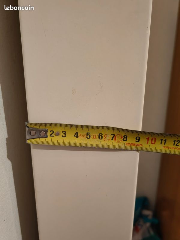 Radiateur vertical acier (image 4)
