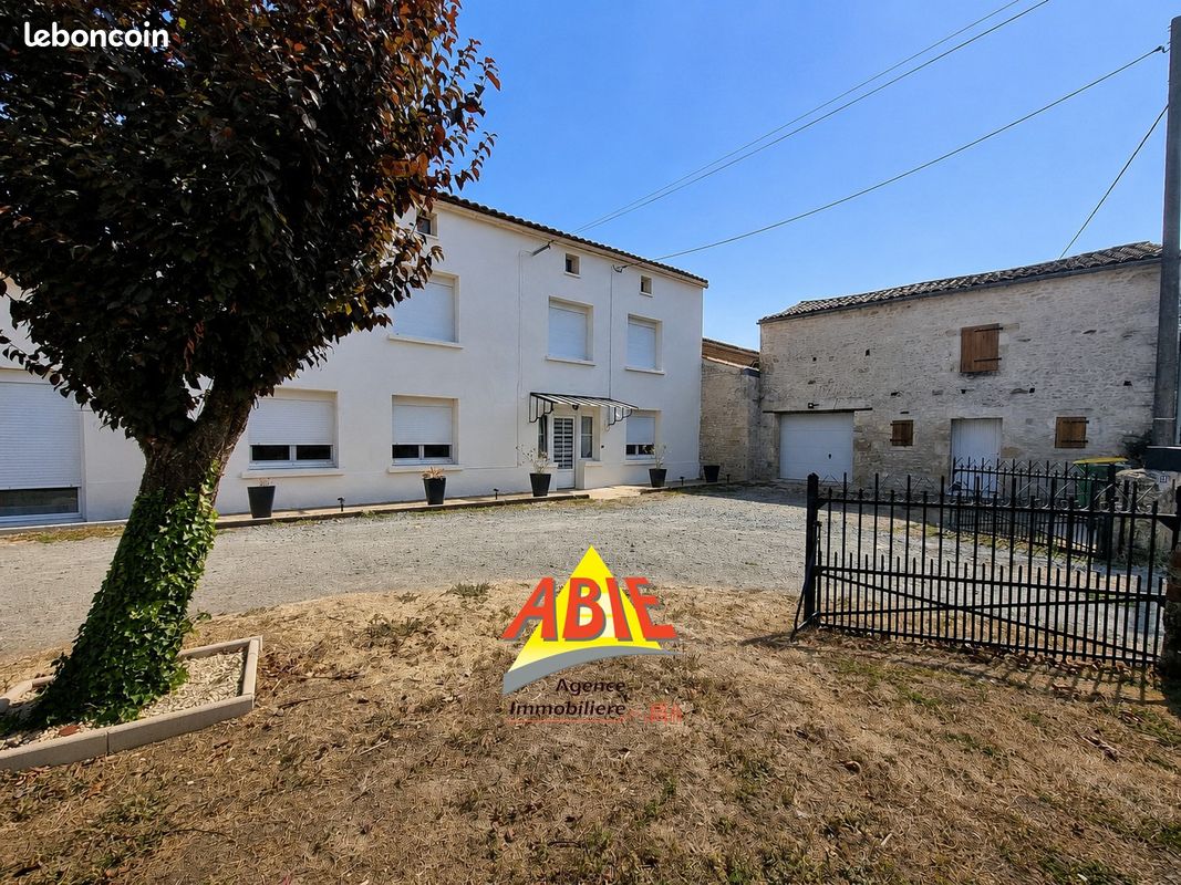 Maison 6 pièces 168 m² · à Ardin · 168 m² · 199 000 €