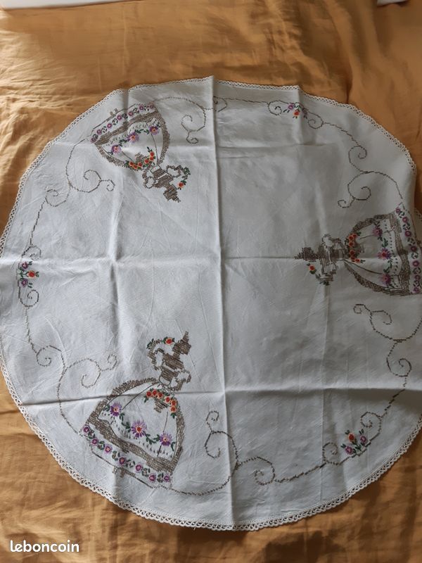 15 napperons (image 2)