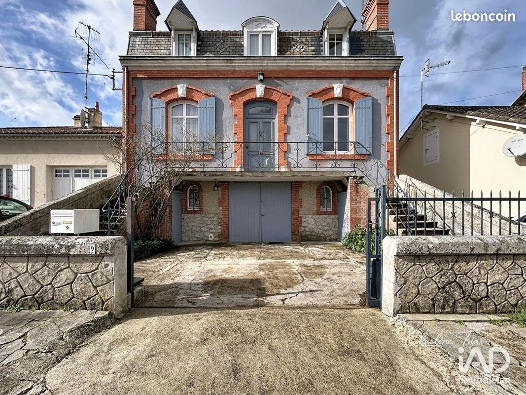 Maison 6 pièces 137 m² · à Montpon-Ménestérol · 137 m² · 169 000 €
