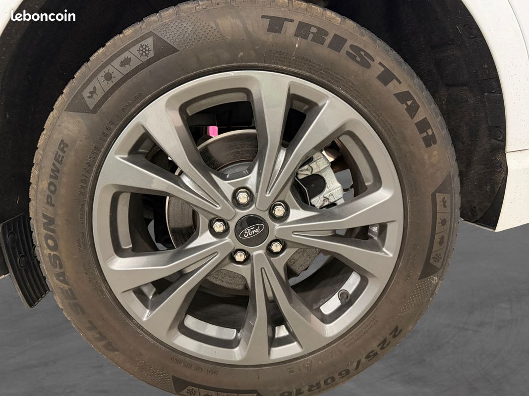 FORD KUGA III 2.5 FLEXIFUEL 190 FHEV ST LINE ECVT / Sieges AV - ARR + Volant Chauffant / CarPlay / Caméra (image 16)