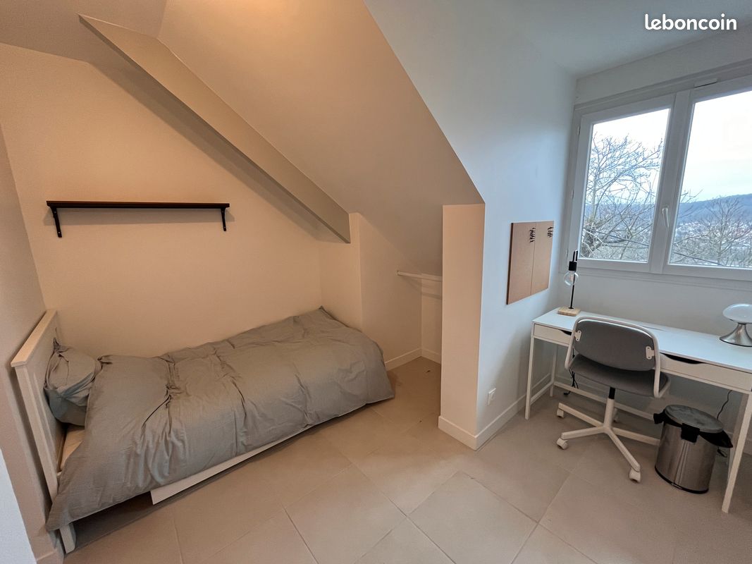 Appartement 1 pièce 13 m² · à Palaiseau · 13 m² · 670 €/mois