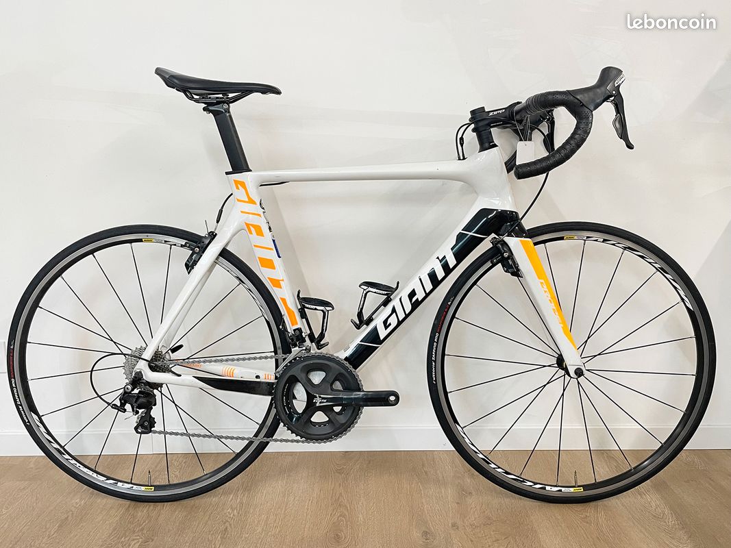 VELO COURSE ANCIEN vintage , roue avant shimano ultégra WH.6500 EUR 59
