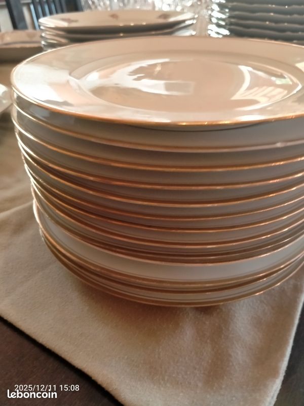 Assiettes anciennes (image 5)