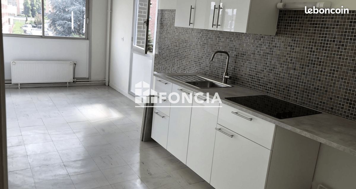 Appartement 3 pièces 82 m² · à Lille · 82 m² · 966 €/mois