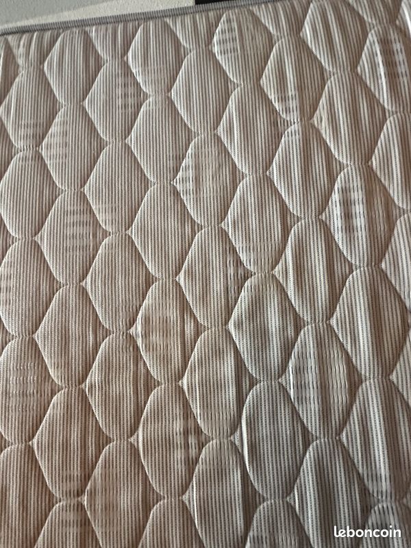 Matelas 1 place (image 2)
