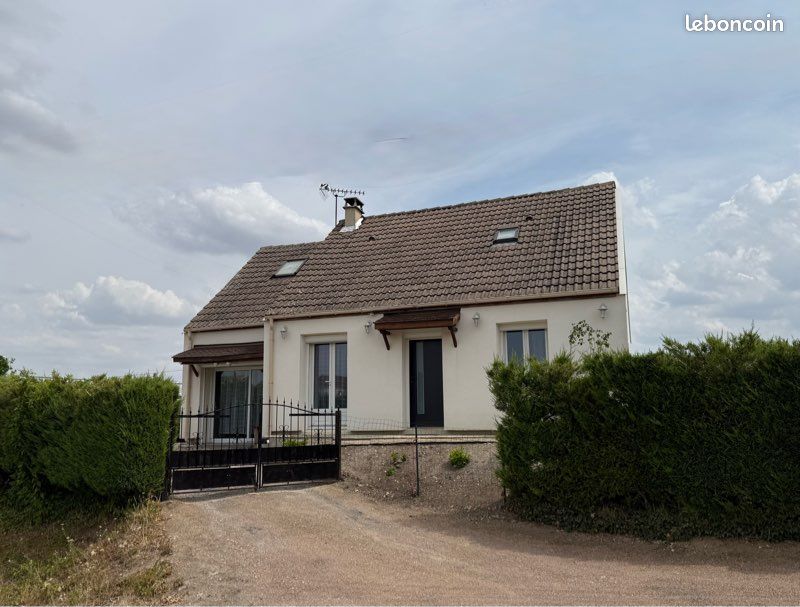 Maison 3 pièces 90 m² · à Auxerre · 90 m² · 159 000 €