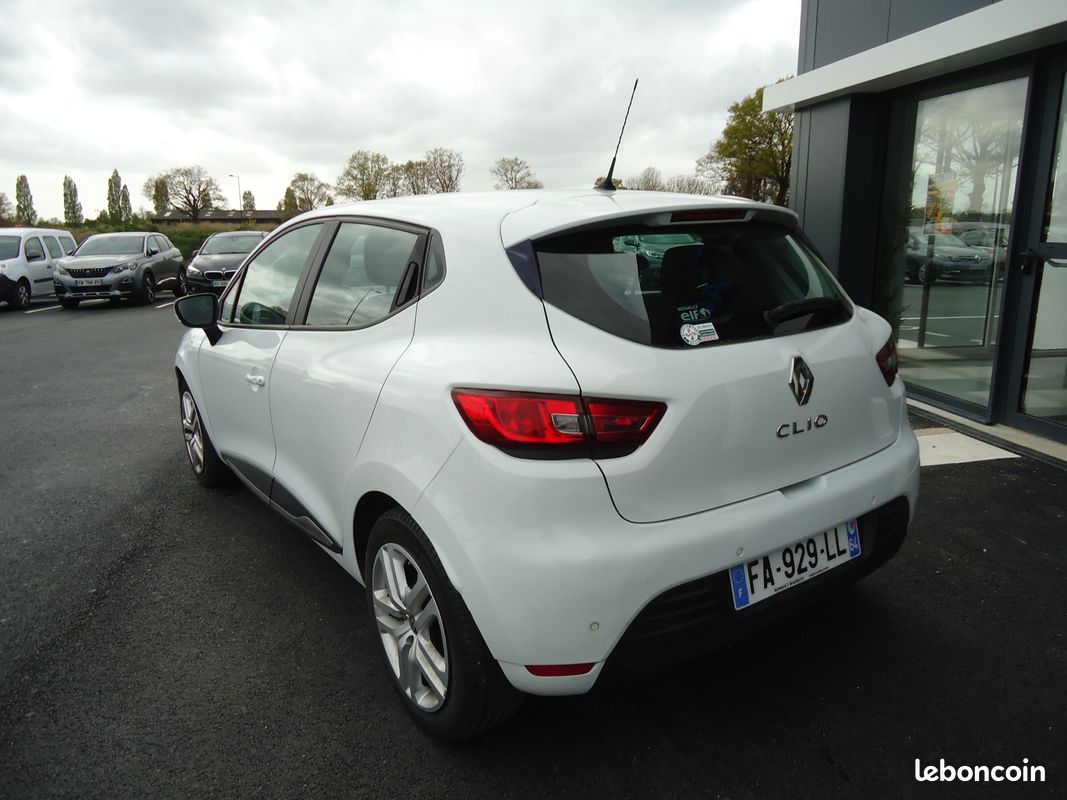 Renault Clio 1.5 dCi 75ch energy Business 5p (image 3)