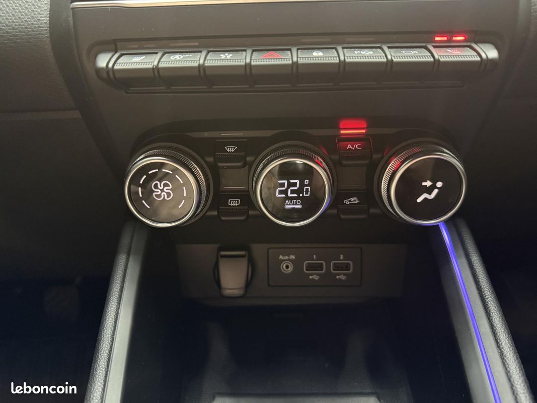 RENAULT CLIO 5 INTENS EDITION ONE 1.0l 100CH CAMERA 360 SIEGES ET VOLANT CHAUFFANTS CARPLAY BOSE GTIE 12 MOIS (image 38)