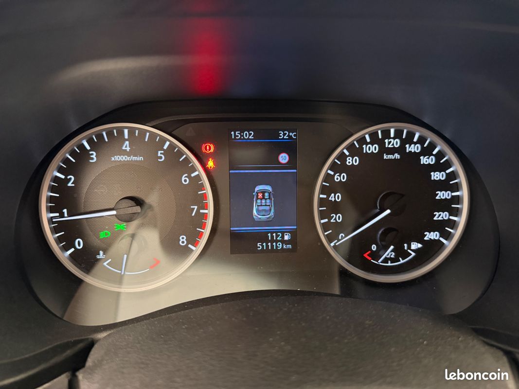 NISSAN JUKE 1.0 DIGT 115 Ch ACENTA 2WD (image 9)