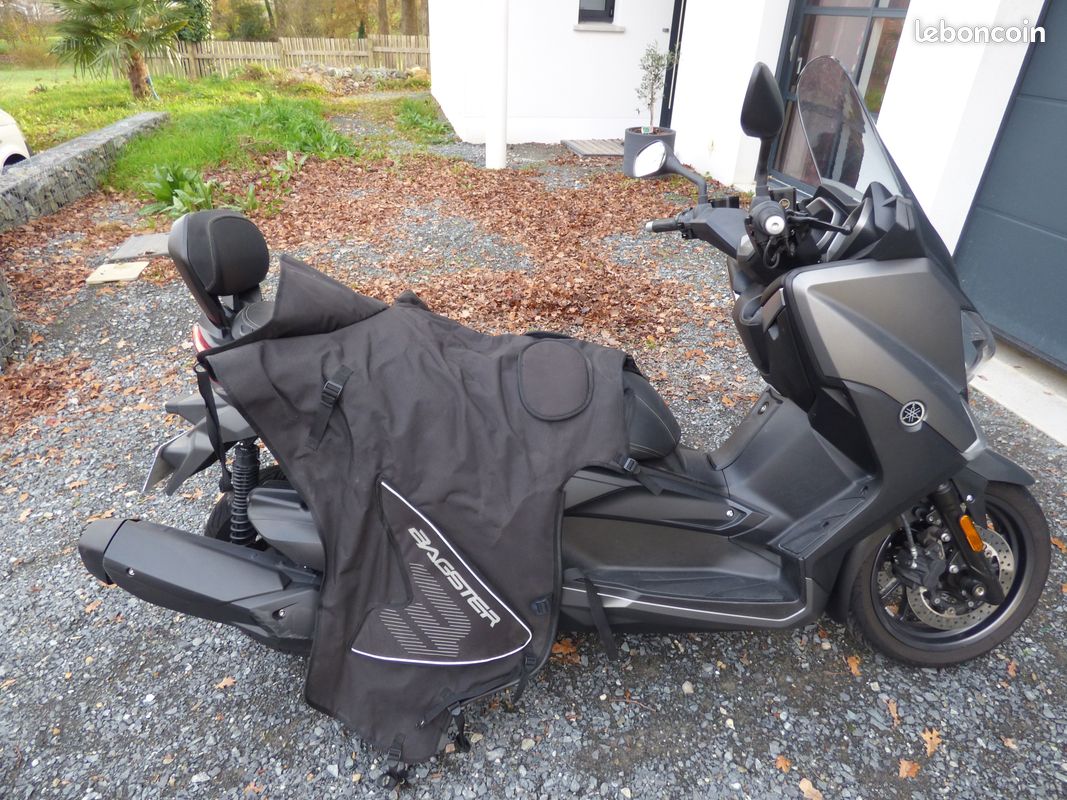 Tablier bagster x max 125400 Équipement moto