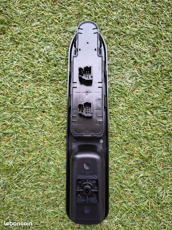 Platine Interrupteur Lève-vitre électrique Peugeot 307 – Référence 6554KT, Neuf